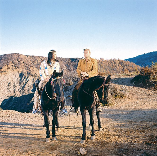 La última batalla de los apaches - De la película - Pierre Brice, Lex Barker