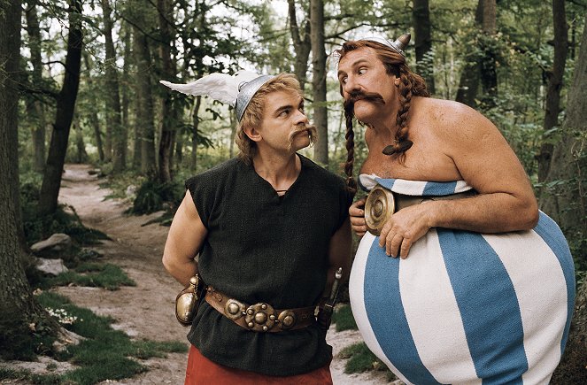 Asterix bei den Olympischen Spielen - Filmfotos - Clovis Cornillac, Gérard Depardieu
