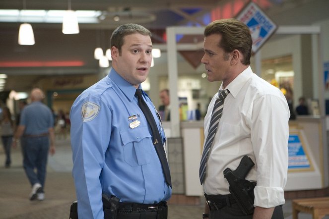 Observe and Report - Film - Seth Rogen, Ray Liotta