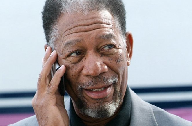 V zajatí kódu - Z filmu - Morgan Freeman