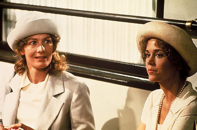 Júlia - Z filmu - Vanessa Redgrave, Jane Fonda