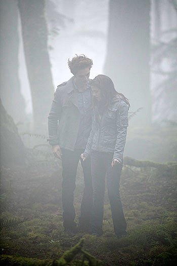 Twilight - Houkutus - Kuvat elokuvasta - Robert Pattinson, Kristen Stewart