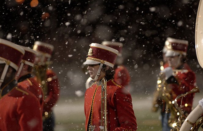 Snow Angels - Photos - Michael Angarano