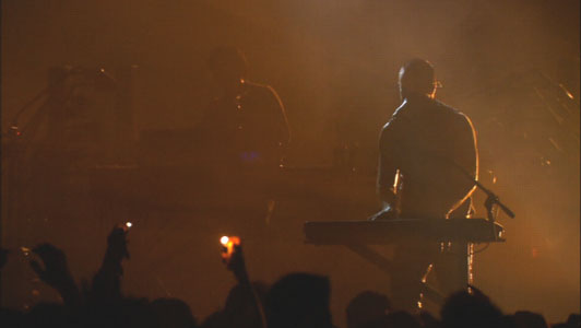Nine Inch Nails Live: Beside You in Time - Kuvat elokuvasta