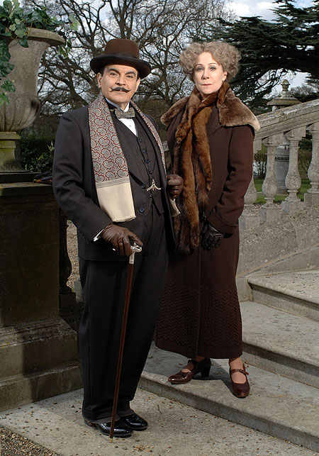 Poirot - Trzecia lokatorka - Z filmu - David Suchet, Zoë Wanamaker