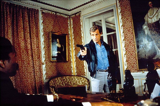 Le Professionnel - Film - Pierre Saintons, Jean-Paul Belmondo