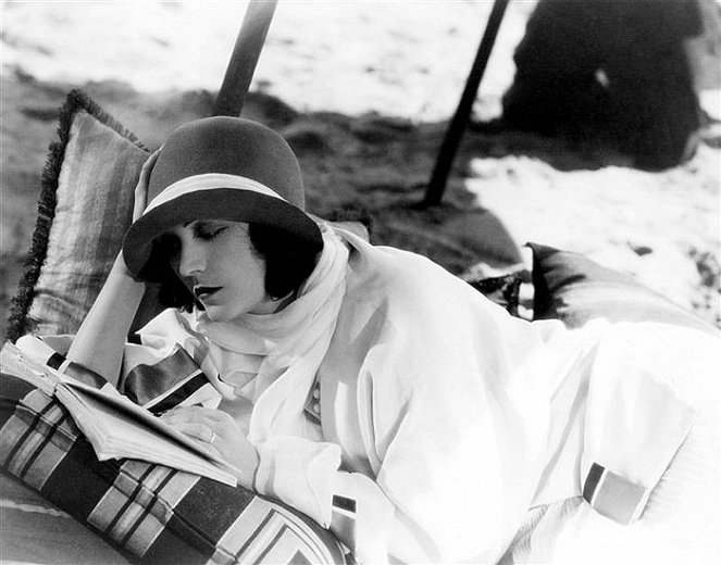 A Woman of the World - Do filme - Pola Negri