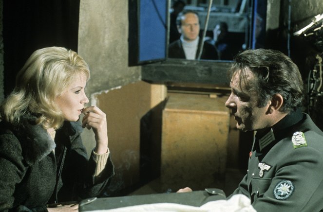 Kémek a sasfészekben - Filmfotók - Mary Ure, Richard Burton