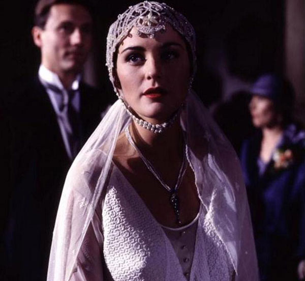 The House of Eliott - Film - Louise Lombard