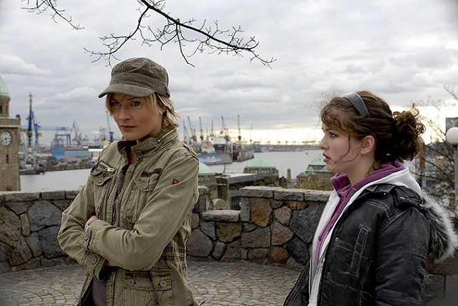 Hamburg Dockland - Der verlorene Sohn - Film - Sanna Englund, Henriette Confurius