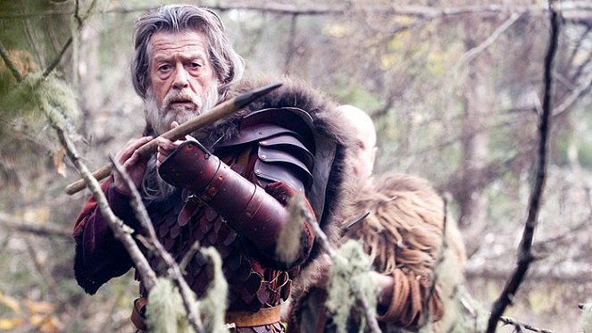 Outlander, le dernier Viking - Film - John Hurt