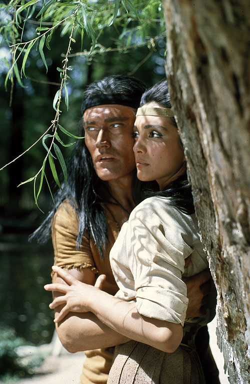 Geronimo - Photos - Chuck Connors, Kamala Devi