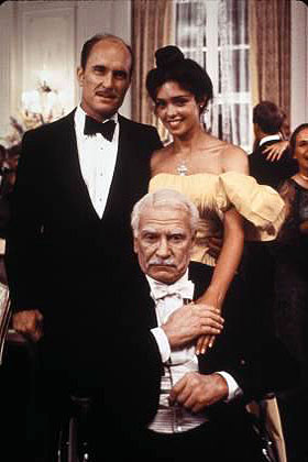 The Betsy - Filmfotos - Robert Duvall, Laurence Olivier