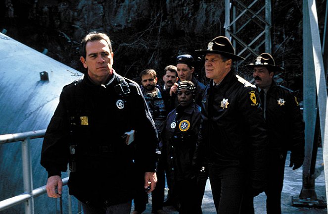 El fugitivo - De la película - Tommy Lee Jones, Joe Pantoliano, Daniel Roebuck, Tom Wood, L. Scott Caldwell