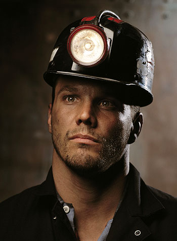 The Pennsylvania Miners' Story - Werbefoto - Dylan Bruno