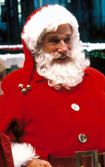 Santa Who? - Photos - Leslie Nielsen