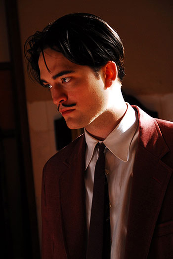 Little Ashes - Filmfotos - Robert Pattinson