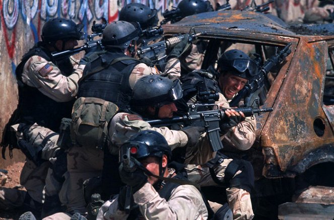 Black Hawk Down - Photos - William Fichtner