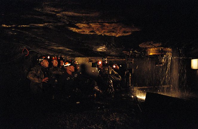 The Pennsylvania Miners' Story - De la película