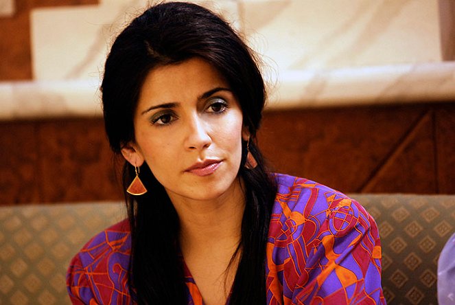 Saddám: Vzestup a pád - Epizoda 2 - Z filmu - Shivani Ghai