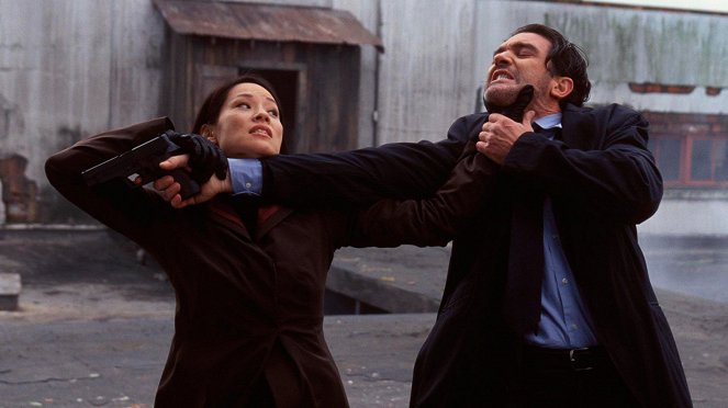 Enemigos: Ecks contra Sever - De la película - Lucy Liu, Antonio Banderas