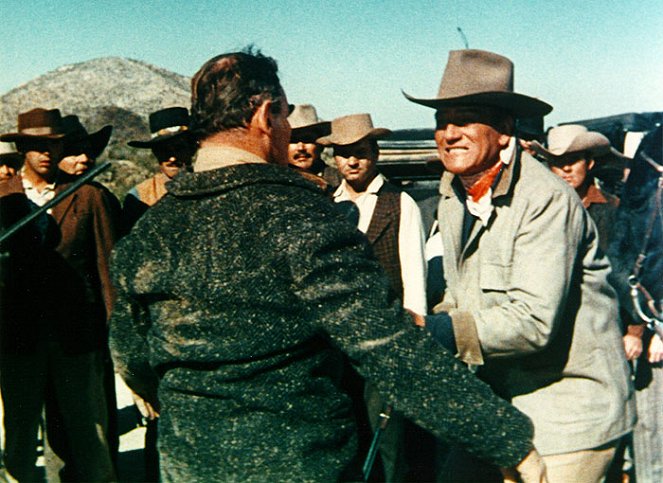 MacLintock - Filmfotos - John Wayne