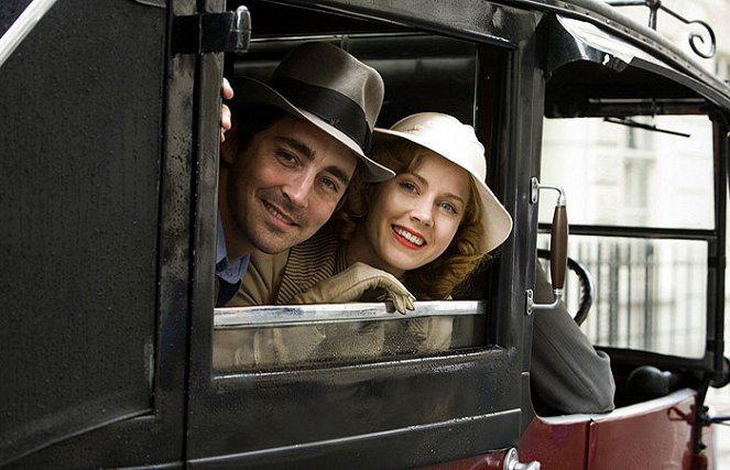 Miss Pettigrew Lives for a Day - Do filme - Lee Pace, Amy Adams