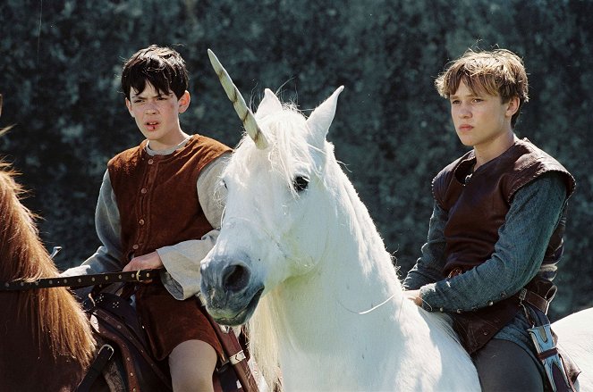 Opowieści z Narnii: Lew, czarownica i stara szafa - Z filmu - Skandar Keynes, William Moseley