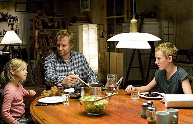 Vikaren - Do filme - Ulrich Thomsen, Jonas Wandschneider