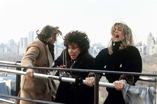 The First Wives Club - Photos - Bette Midler, Goldie Hawn