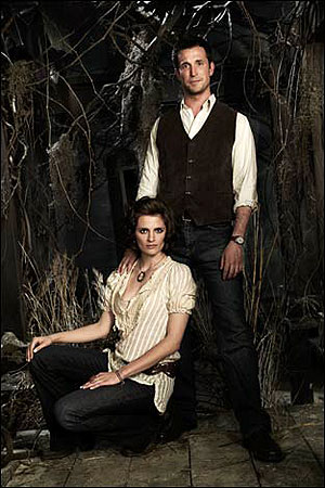 The Librarian: The Curse of the Judas Chalice - Photos - Stana Katic, Noah Wyle