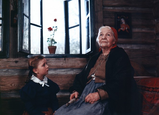A nagymama - Filmfotók - Lenka Kolegarová, Jarmila Kurandová