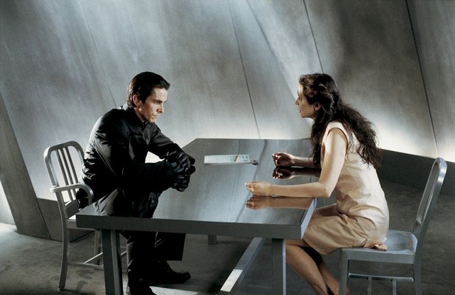 Equilibrium - Film - Christian Bale, Emily Watson