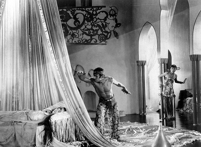 O Ladrão de Bagdad - Do filme - Julanne Johnston, Douglas Fairbanks, Anna May Wong
