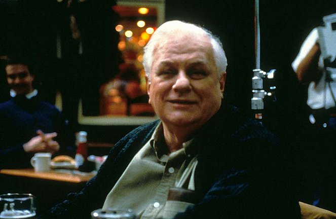 A Chance of Snow - Filmfotók - Charles Durning
