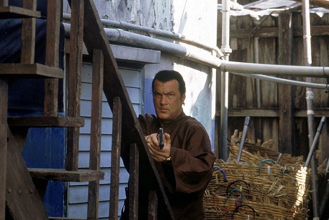 Belly of the Beast - Photos - Steven Seagal