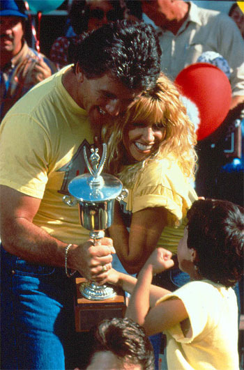 Paso a paso - Season 1 - Pulling Together - De la película - Patrick Duffy, Suzanne Somers