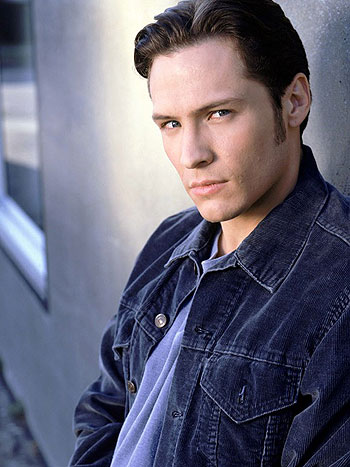 Roswell - Promóció fotók - Nick Wechsler