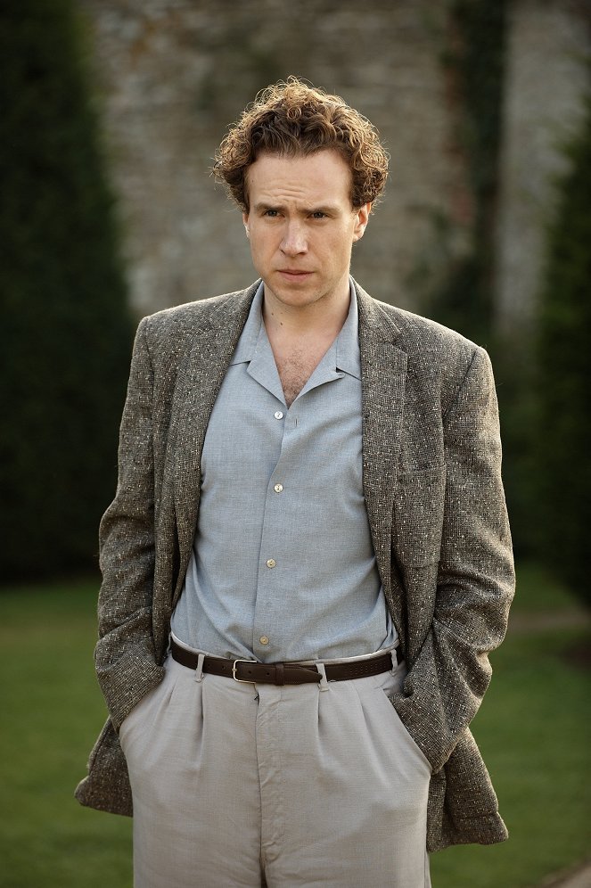 Agatha Christie's Marple - Why Didn't They Ask Evans? - Photos - Rafe Spall