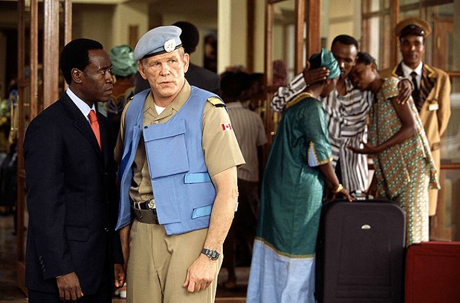 Hotel Ruanda - Filmfotos - Don Cheadle, Nick Nolte