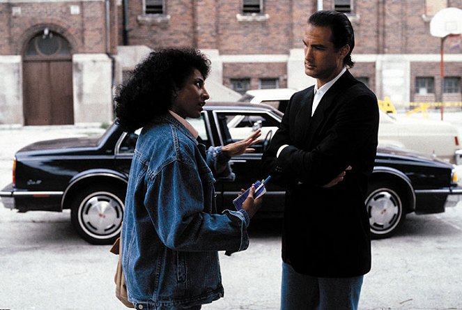 Above the Law - Photos - Pam Grier, Steven Seagal