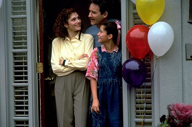 Tolerancyjni partnerzy - Z filmu - Mary Elizabeth Mastrantonio, Kevin Kline