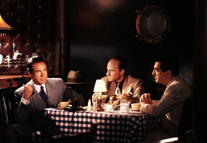 Bugsy - Filmfotók - Warren Beatty, Harvey Keitel, Joe Mantegna