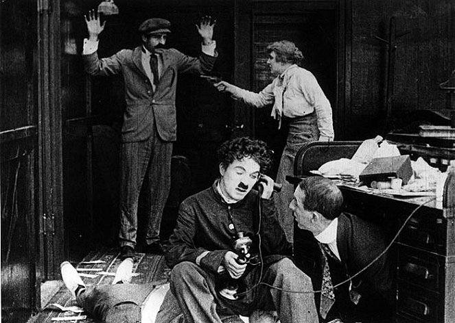 Charlot à la banque - Film - Edna Purviance, Charlie Chaplin