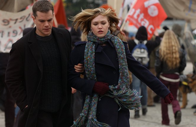 Die Bourne Verschwörung - Filmfotos - Matt Damon, Julia Stiles