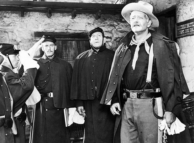 Mala žltú stužku - Z filmu - Victor McLaglen, John Wayne