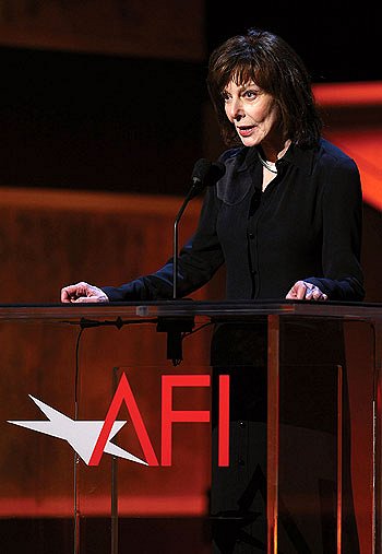 AFI Life Achievement Award: A Tribute to Warren Beatty - Photos - Elaine May