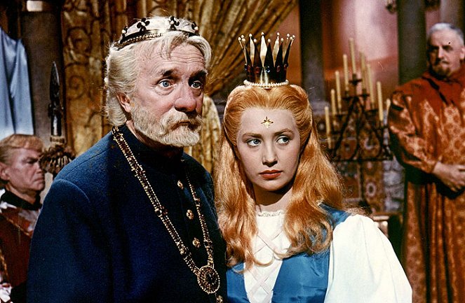 Die Prinzessin mit dem goldenen Stern - Filmfotos - František Smolík, Marie Kyselková