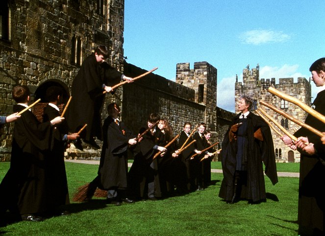 Harry Potter à l'école des sorciers - Film - Matthew Lewis, Rupert Grint, Daniel Radcliffe, Emma Watson, Zoë Wanamaker