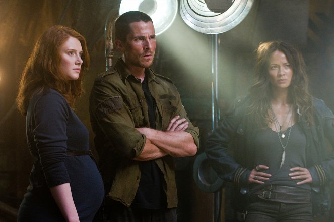 Exterminador Implacável - A Salvação - Do filme - Bryce Dallas Howard, Christian Bale, Moon Bloodgood